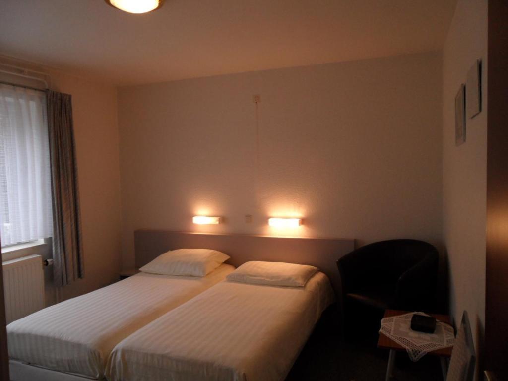 Hotel Eperhof Mechelen Room photo